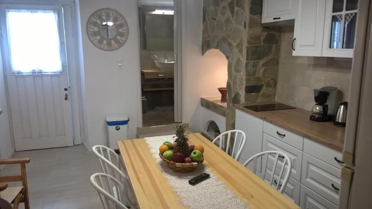Eleni'S Traditional House Triovasalos Екстер'єр фото