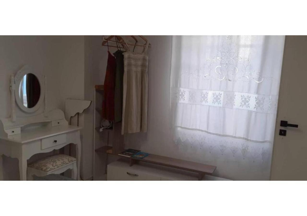 Eleni'S Traditional House Triovasalos Екстер'єр фото
